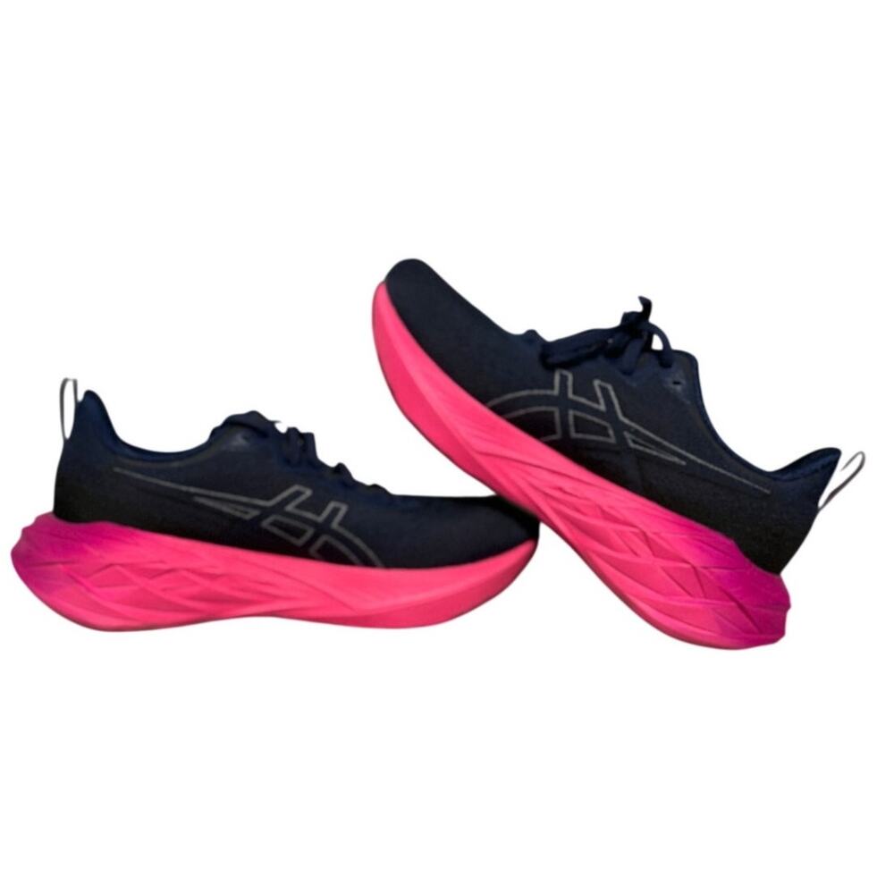 Asics Novablast 4
